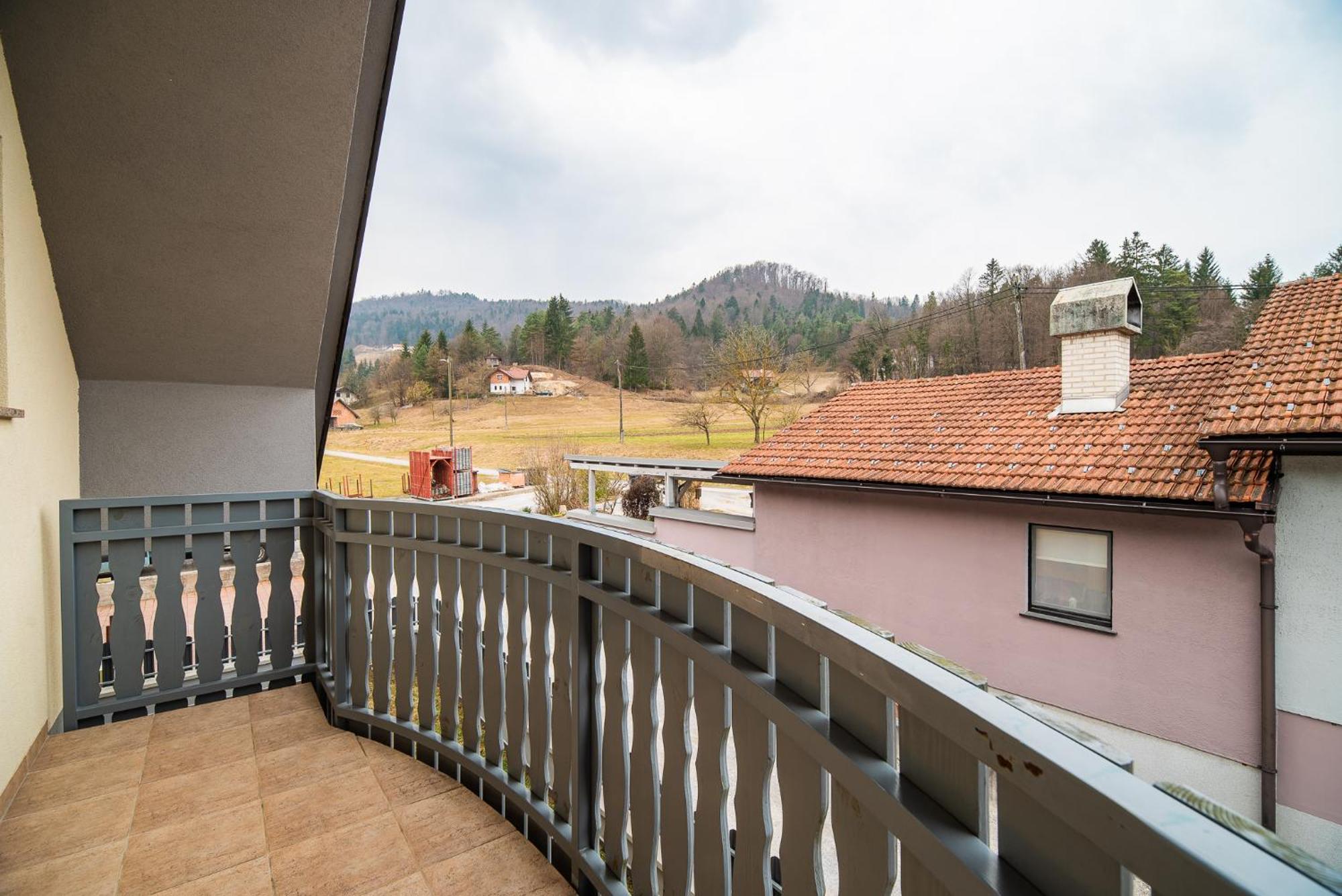 Apartment Zelimlje Skofljica Luaran gambar
