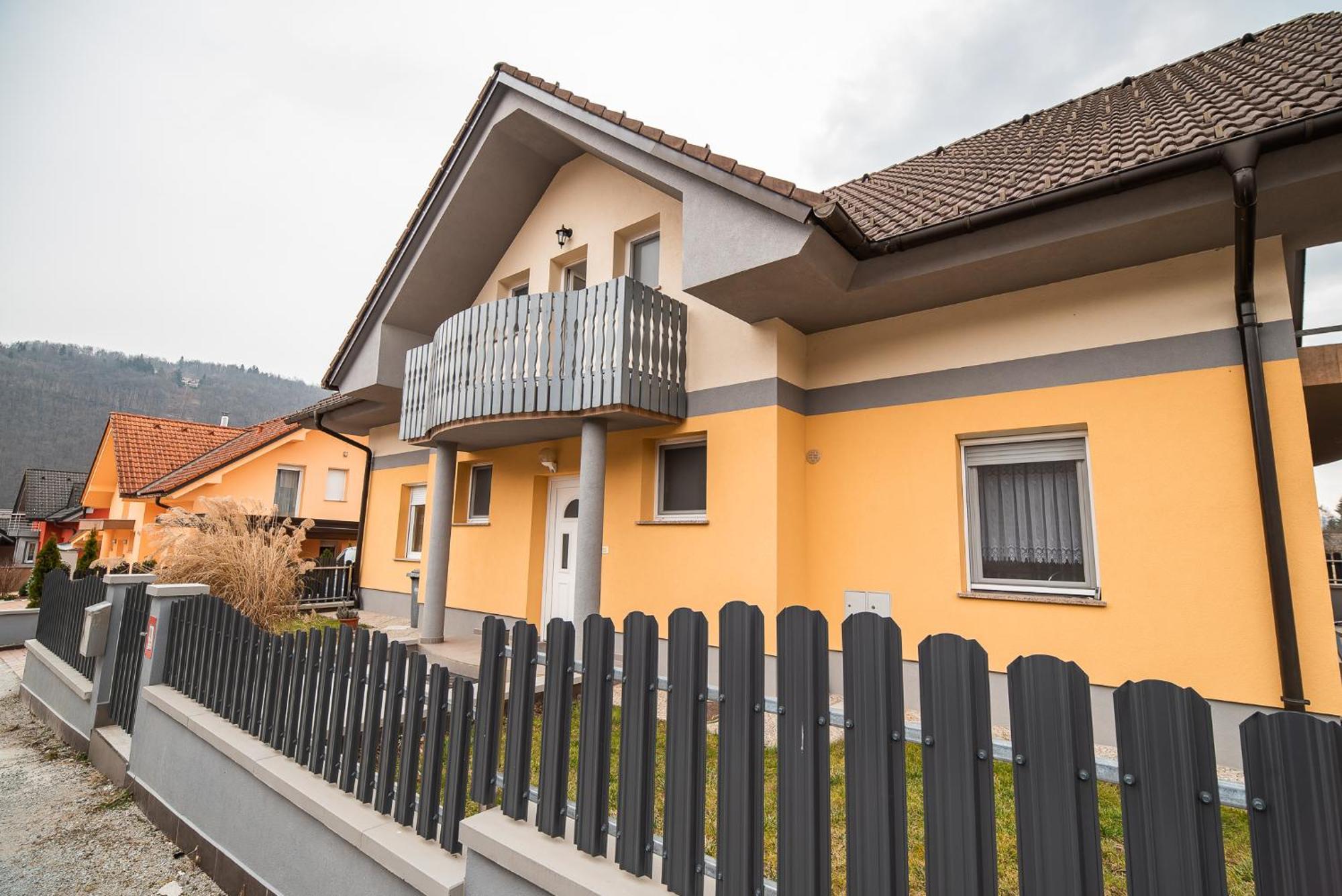 Apartment Zelimlje Skofljica Luaran gambar