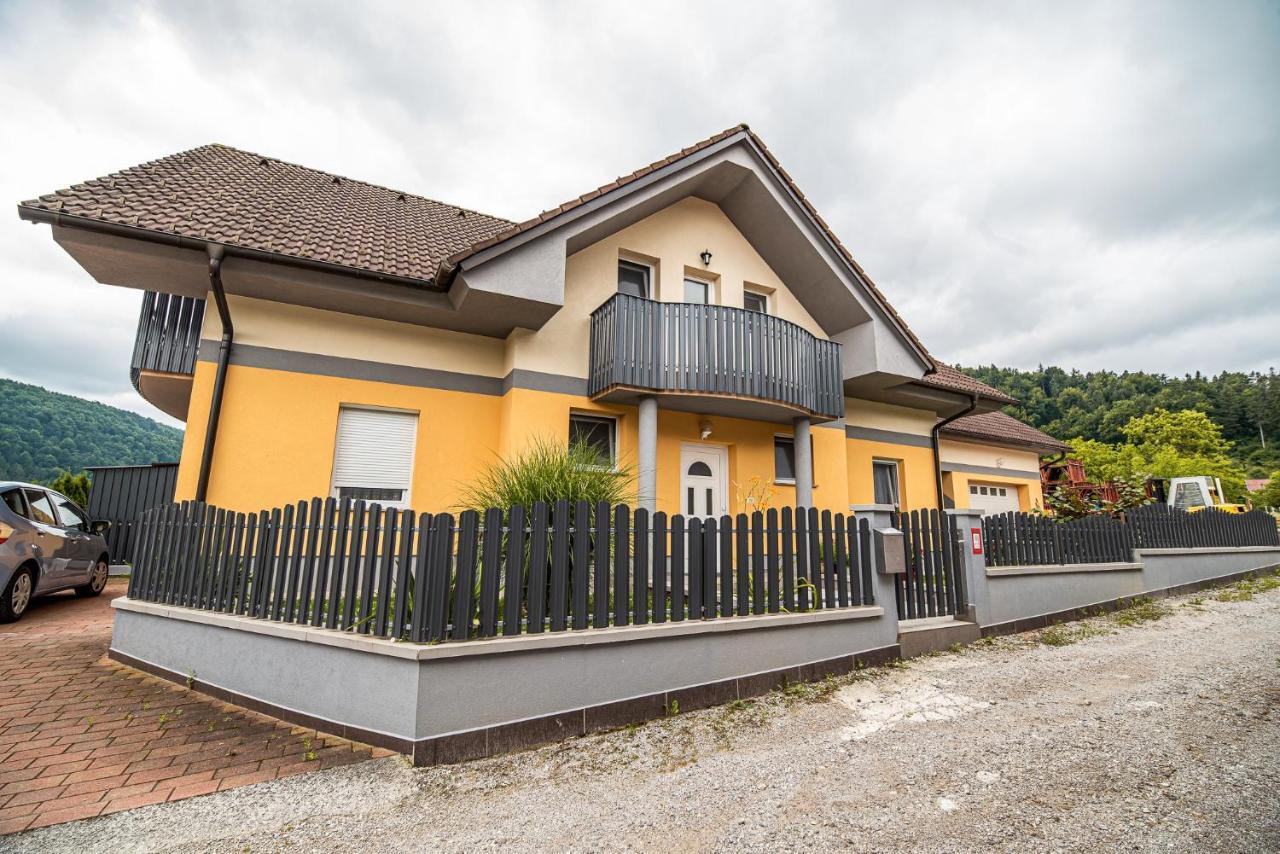 Apartment Zelimlje Skofljica Luaran gambar