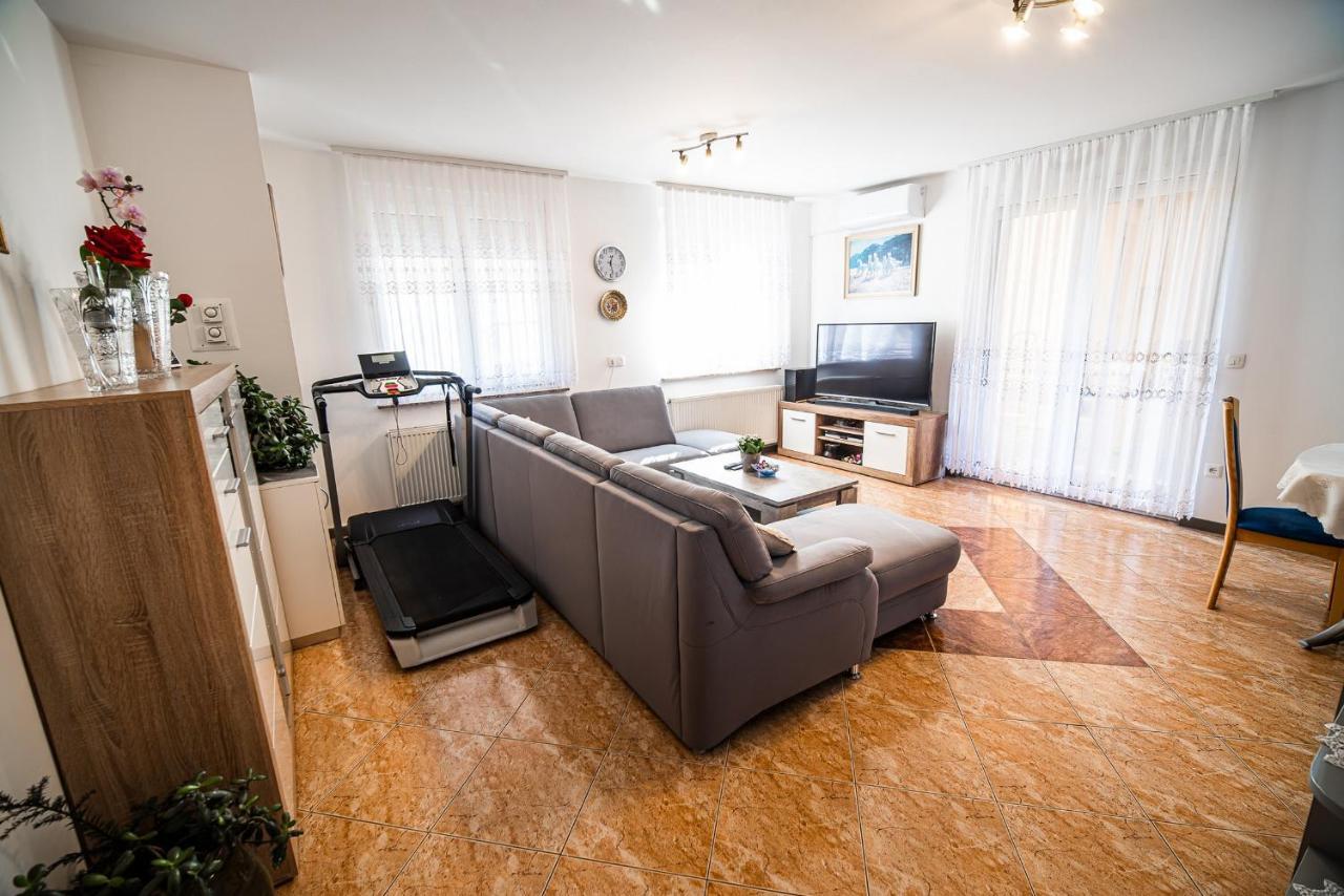 Apartment Zelimlje Skofljica Luaran gambar